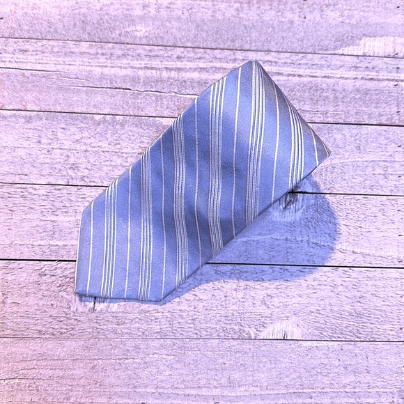 Brooks Brothers Makers and Merchants Striped Tie - Picture 1 of 1